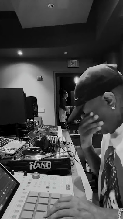🔥 Jermaine Dupri—with the #Tupac snares from “How do you want it” #Music #Producer #JermaineDupri