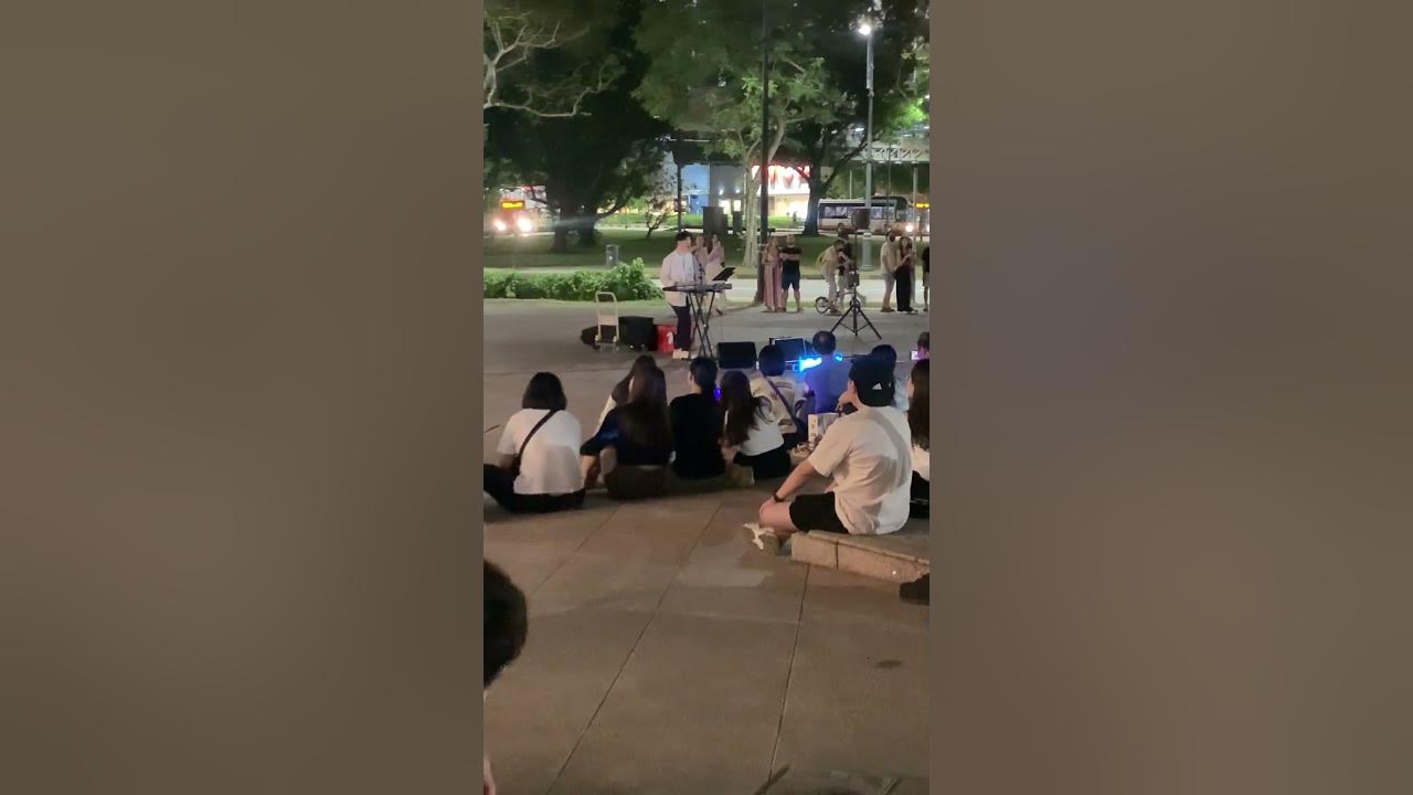 Cathay 街头演唱 --   独家记忆 (演唱者：JeffNgmusic)
