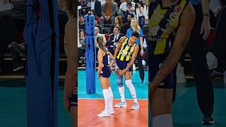 Melissa Vargas  Alessia Orro  Taktik Alnd melissavargas voll