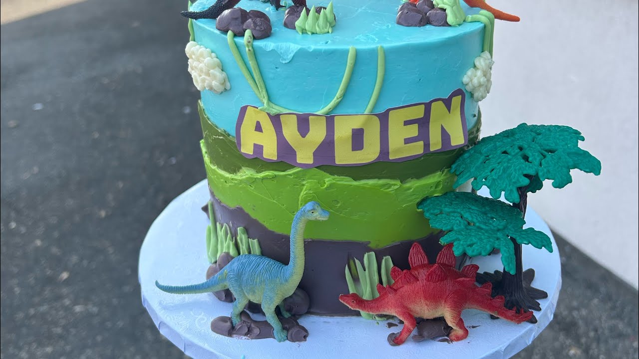 Dinosaur Birthday Cake| How to decorate a cake | Beginner Friendly | Dinosaur Cake Tutorial | Easy