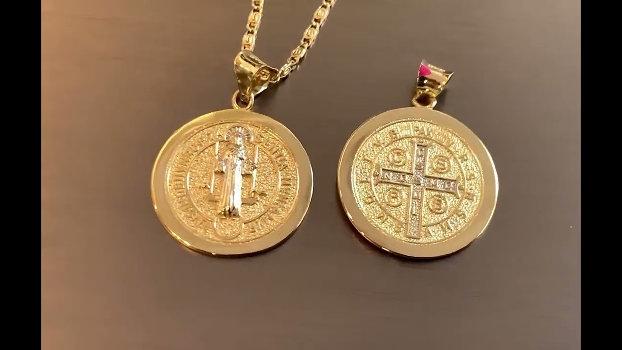 Bella medalla de San Benito de Oro de 14k - Bendecida - Mediana - 18mm