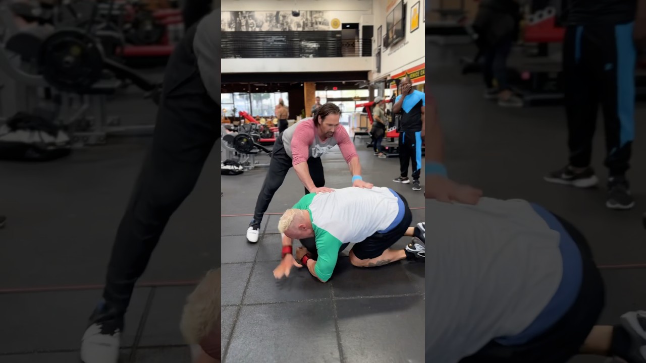 Mike O’Hearn takes down Billy Gunn