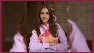 Olivia Casta Full Biography Beautiful Model Age Weight Height Net Worth Relationship Parents Family