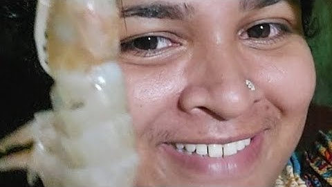 ചെമ്മീൻ ചാടിയാൽ മുട്ടോളം... പിന്നേം ചാടിയാൽ ചട്ടിയോളം 😋😋😋#cookingfood #coking #funny #lovesong