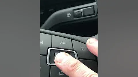 Reading Fault Codes in a 2019+ Volvo VHD/VNL/VNR