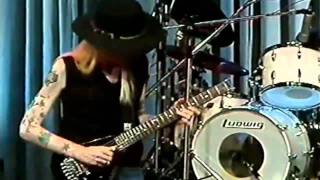 Johnny Winter - Sound The Bell (1987) chords