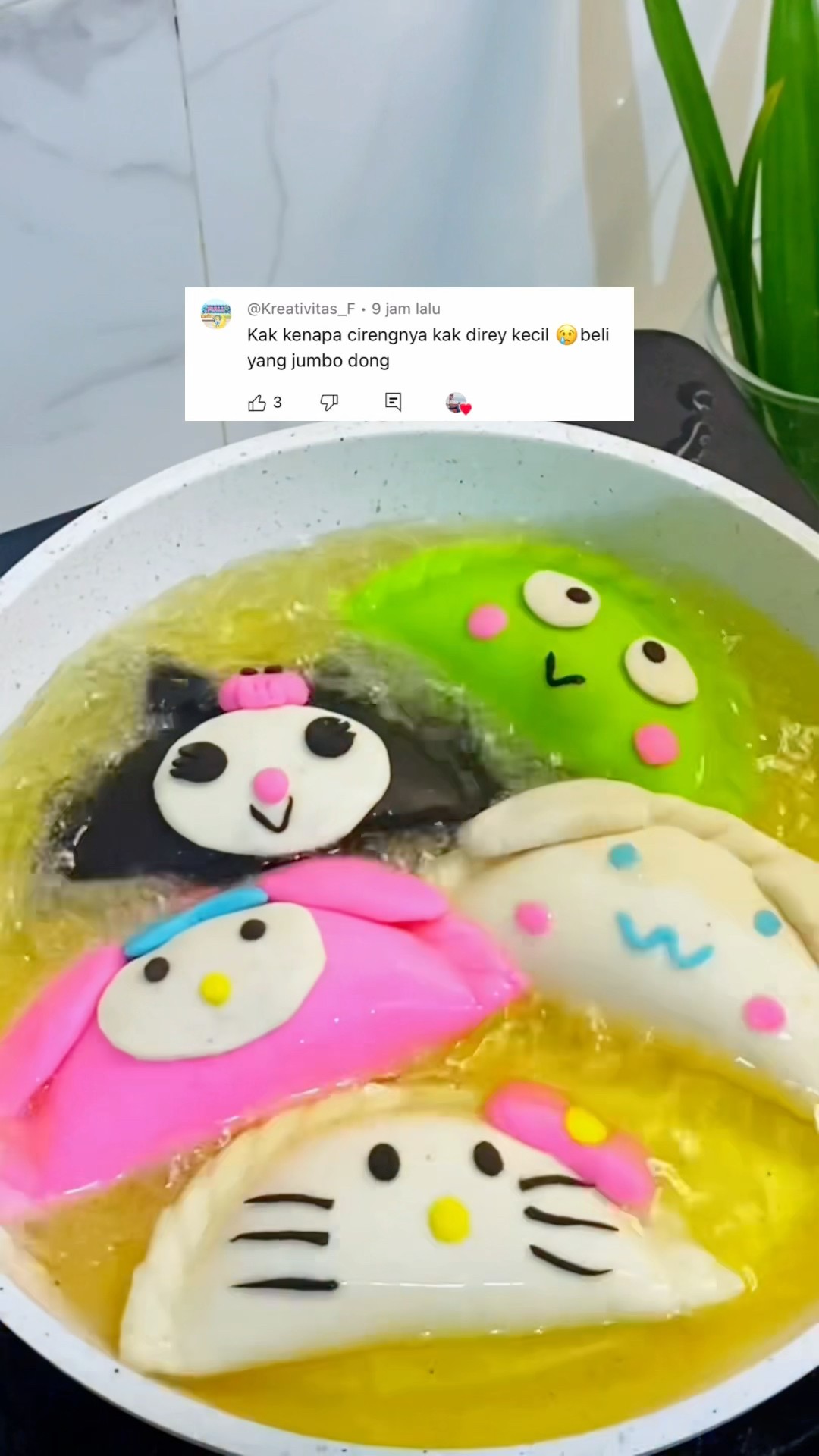 UNIK‼️ CIRENG BENTUK KEROPPI HELLO KITTY