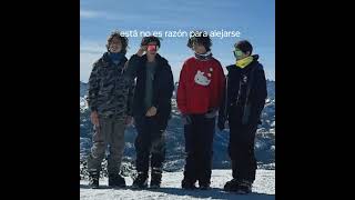 Never Let You Down - Trueblood (Letra En Español) Resimi