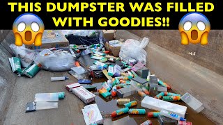 DUMPSTER DIVIN// OVER $250 WORTH OF CANDY IN JUST 1 DUMPSTER +  WALGREENS WAS LOADED
