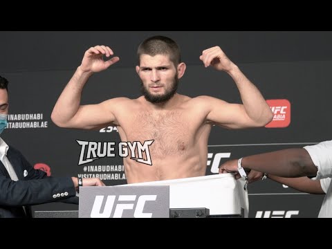 Хабиб сделал вес с полотенцем перед боем против Гэтжи  Khabib Nurmagomedov weight in UFC 254