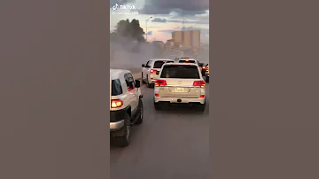العين تمنت يأمرون 