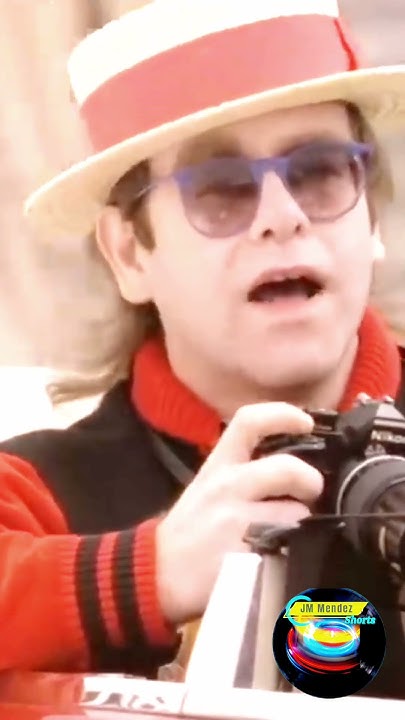 Elton John-Nikita #eltonjohn #musichits #80smusichits - YouTube