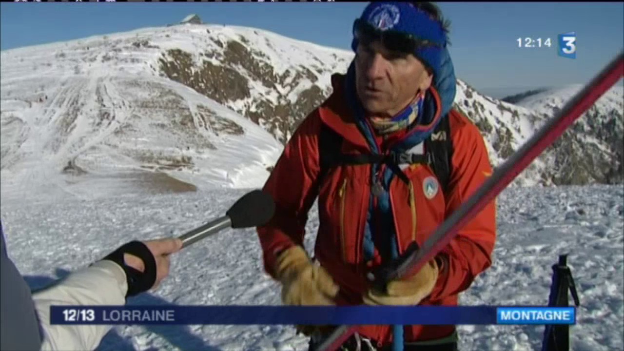 Loisirs : Vosges : escalade sur arête rocheuse enneigée