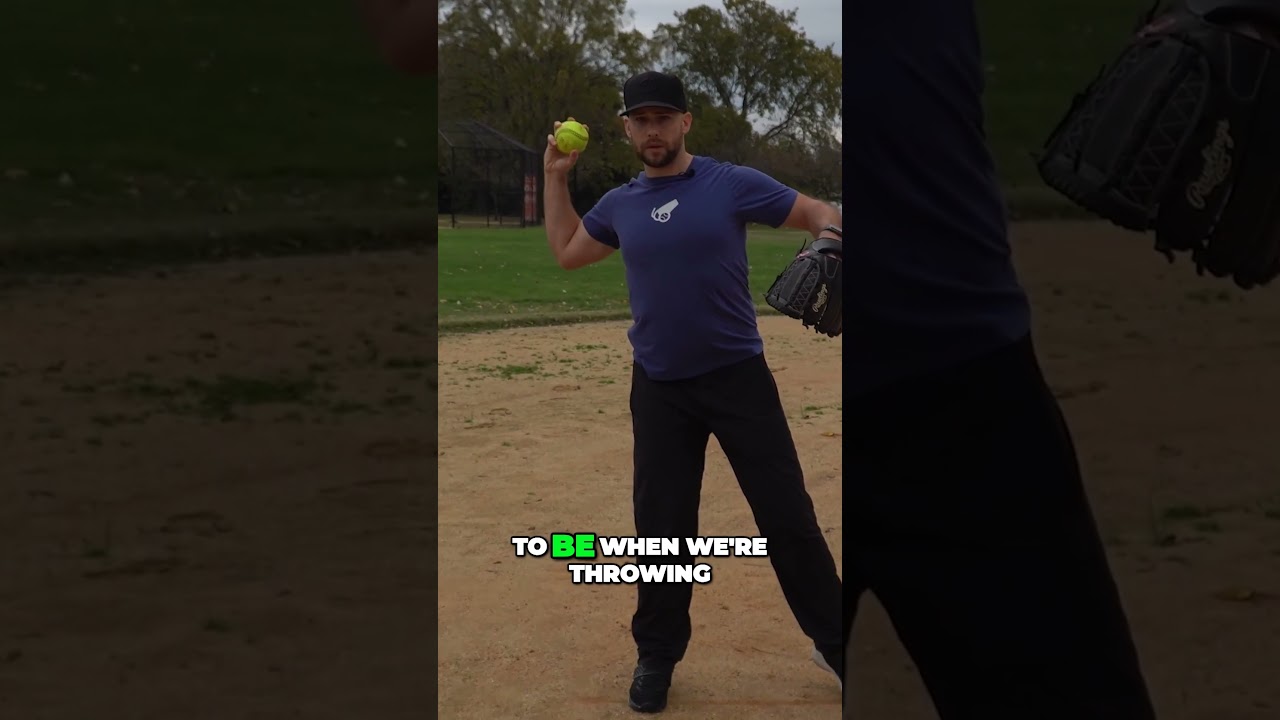 Освоение идеального броска сверху в софтболе 