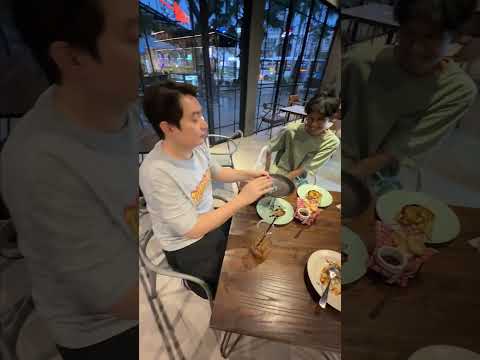 kayaknya ga gini deh