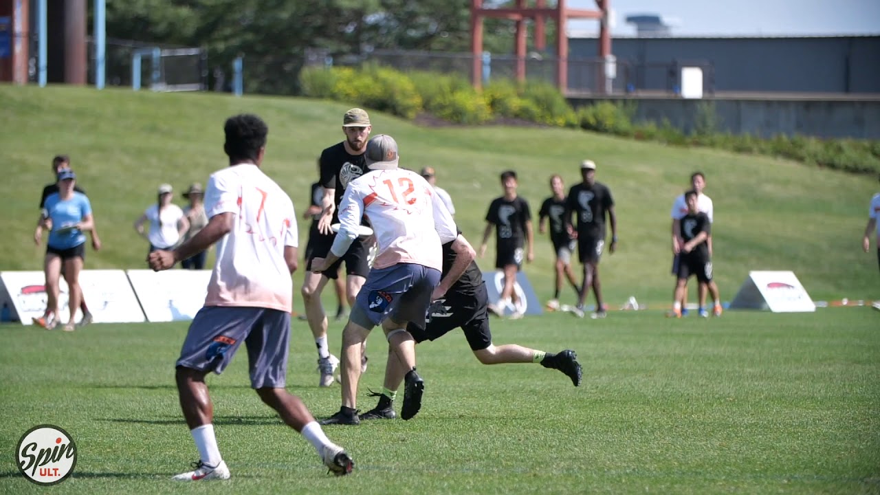 Saving Layout Catch--2019 U.S. Open Club Championships