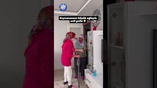 Kaynanasının Küçük Oğluyla Evli Gelin Resimi
