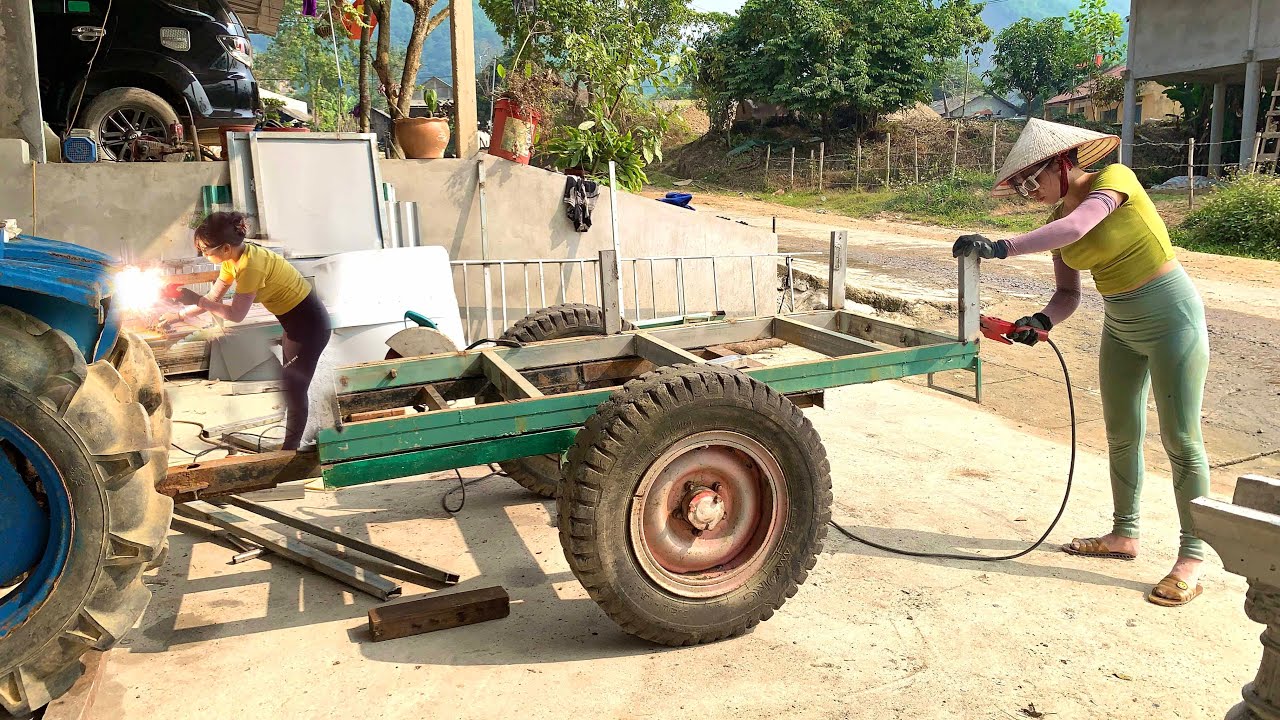 The girl bought old things from villagers to repair.