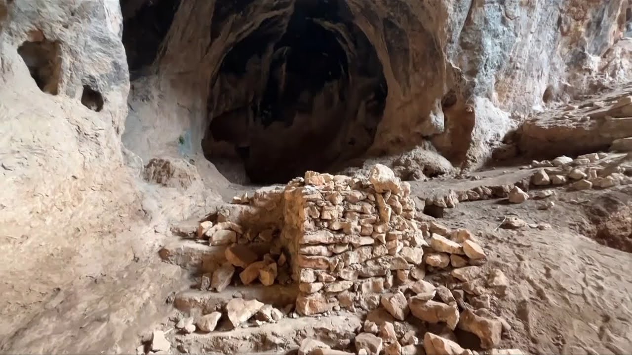 كاميرا تلفزيون سوريا تدخل مغارة الديدرية في عفرين | صباح سوريا