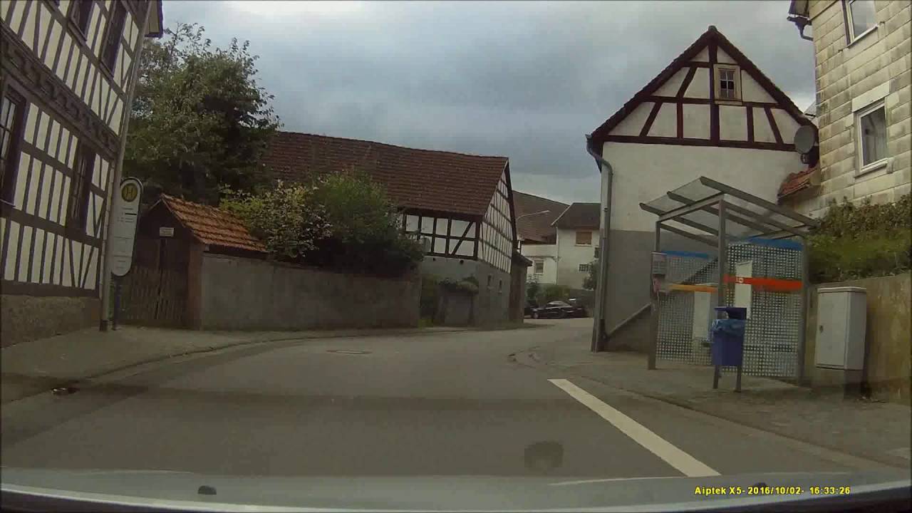 Ortsdurchfahrt im Odenwald/DA: Asbach (Ost rein, West raus)