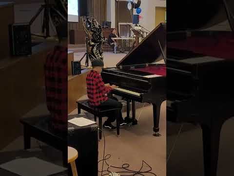 Joaquin playing Beethoven "Für Elise"South Bay Faith Academy talent show 3/22/22.