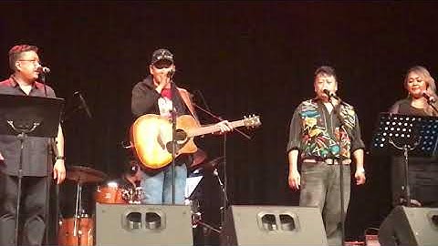 Joey Abando of The Boyfriends with The Flip republic - Palikero