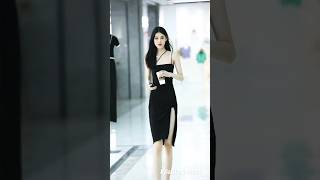 Beautiful Asian Girls Chinese Street Fashion