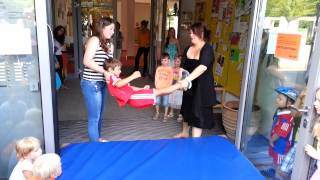 Milans Rauswurf Aus Dem Kindergarten