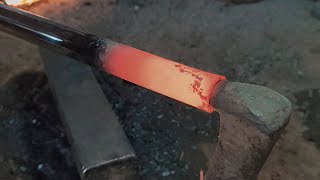 : Blacksmith | Speed Making | Making a cleaver knife from a soaker pipe
