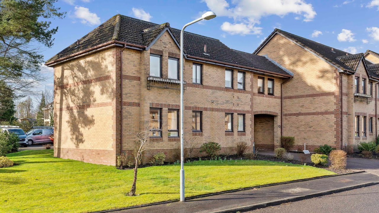 Schaw Drive, Bearsden, Glasgow, G61 3AT YouTube