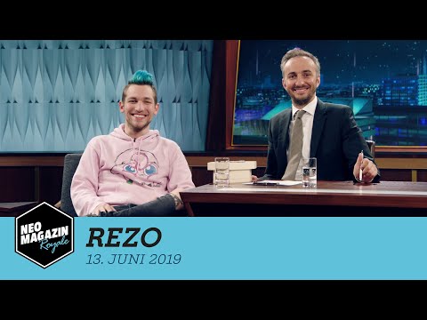 Rezo zu Gast im Neo Magazin Royale mit Jan Böhmermann -  ZDFneo