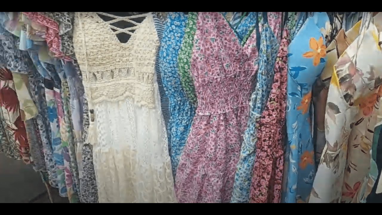 Mercato di giovedì - Thursday Market -