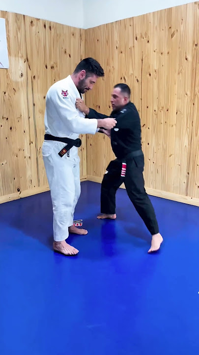 JIU JITSU / ARMLOCK VOADOR - FEU BJJ @FEUBJJ