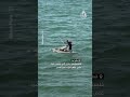 فلسطيني ينزح إلى جنوب غزة على ظهر قارب عبر البحر 
