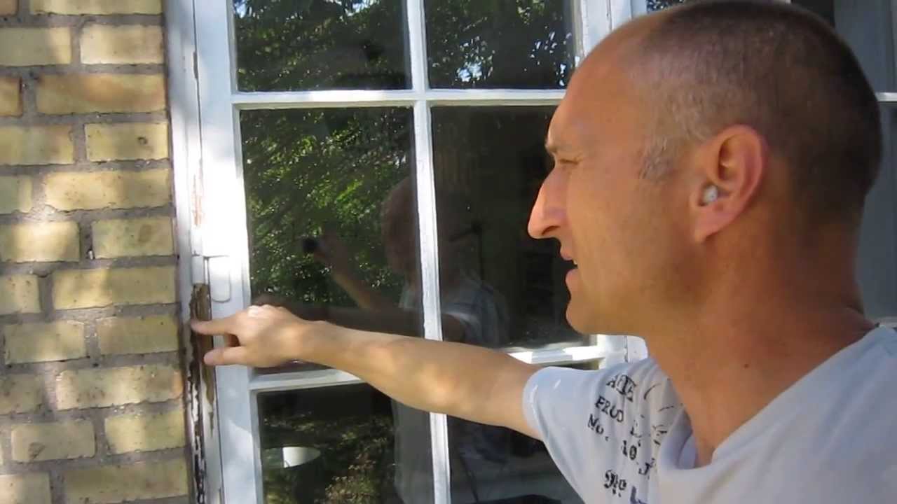 Maling af gamle vinduer  Step 3  Påfør grundingsolie