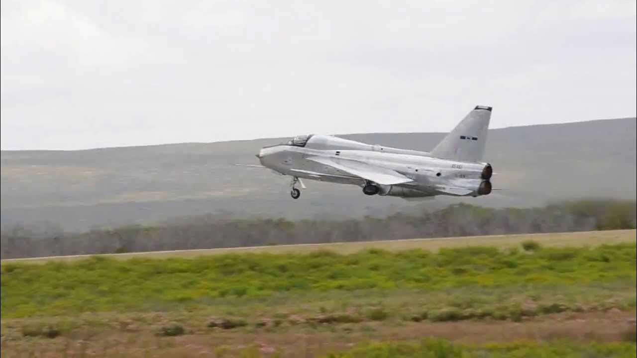 English Electric Lightning XS451 (ZUBEX) Final Takeoff YouTube