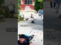 男子水果不慎滚落下坡,没想到孩子和路人们居然这样…网友:他们趴下的一刻真的感动#快看暖闻