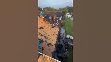 REMOVE THE OLD ROOF #diy #rusroofing #tools #roofing