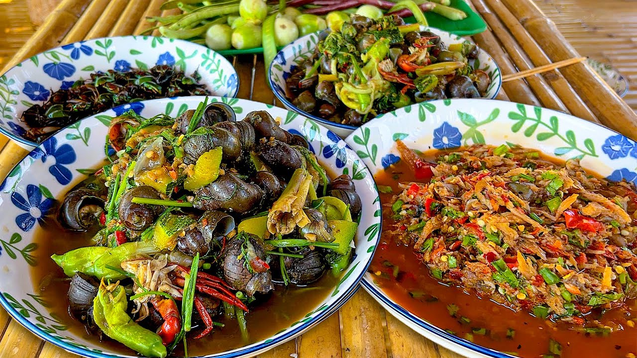 อ่อมหอยใส่ปูนา ดอกแคหวานๆ แกล้มป่นปลาย่างหอมๆ