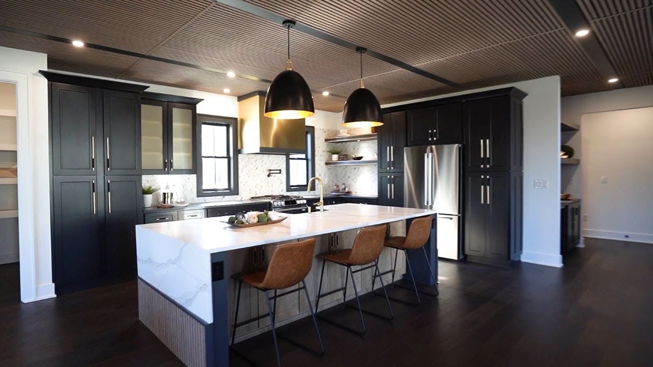 Inside a Dream Home in Holly Springs, NC | Luxury Real Estate Tour