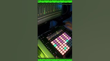Experimental Beats on Ableton Push2
