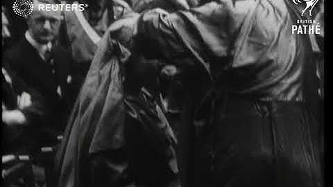 Hare Koninklijke Hoogheid Prinses Elizabeth woont het Nationale Eisteddfod van Wales bij (1946)