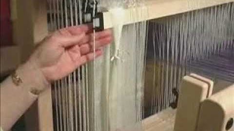 Louët looms: Texsolv heddles