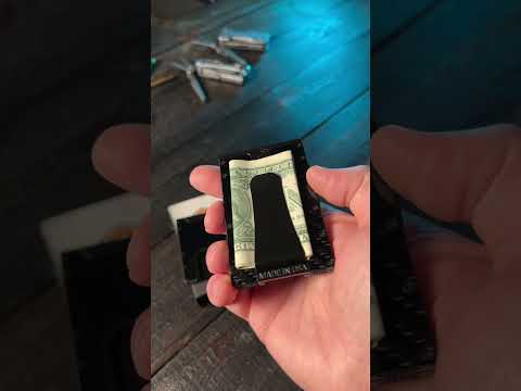 Why I prefer the cash strap over the money clip (EDC wallet) ?? #shorts #youtubeshorts
