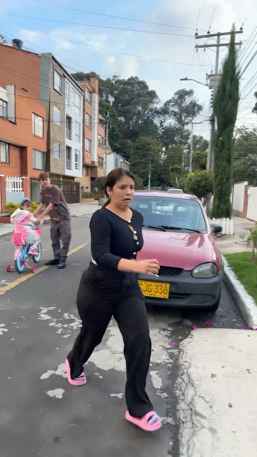 ESTOY MALITA #humor #cosasdefamilia #comedia #shortviral #fypシ゚
