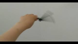 BaliYo (Balisong-kynä) temppuja