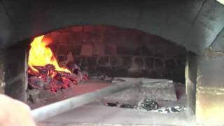 ピザ窯 焼き床作り