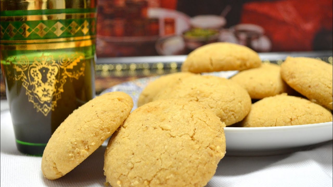 Ghriba Bahla - Moroccan Cookie Recipe - CookingWithAlia - Episode 346 ...