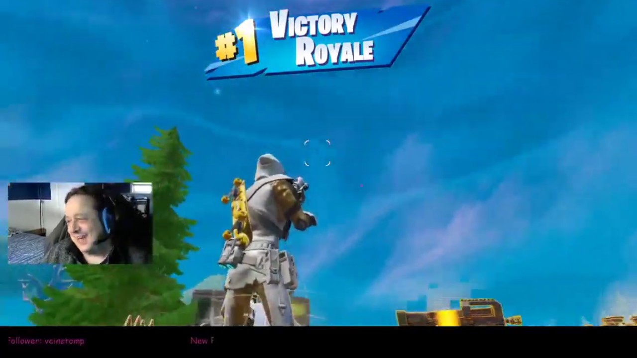 Solid Gold Squads this really shows off my building and shotgun abilities. *Some course language*