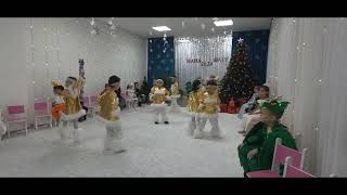 Новогодный Танец На Детс.сад Танец Тундра 2 Часть